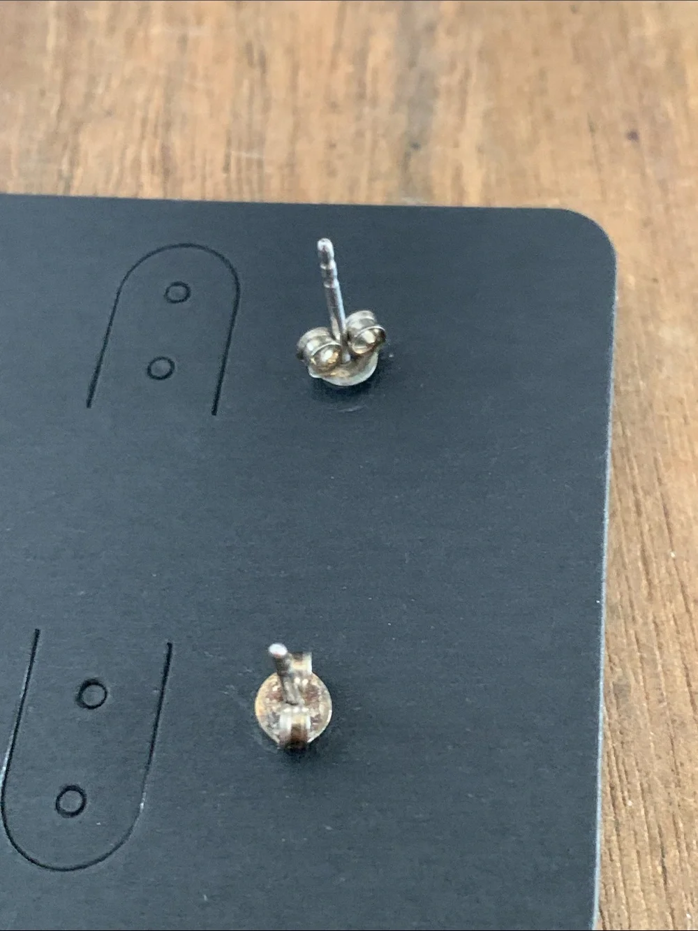 N/A diamond earrings